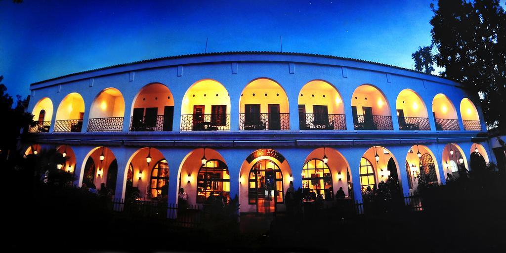 Speke Hotel 1996 Ltd Кампала Екстериор снимка