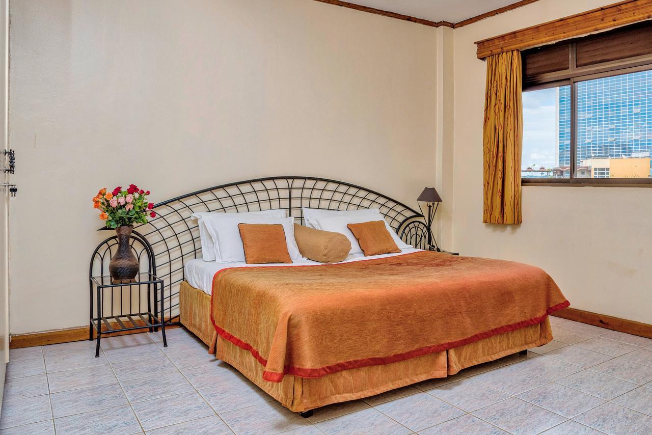 Speke Hotel 1996 Ltd Кампала Екстериор снимка